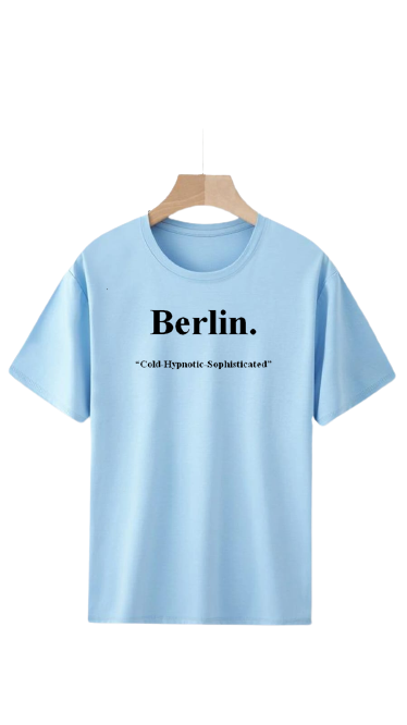 PLUS SIZE BERLIN.  PRINT UNISEX T-SHIRT